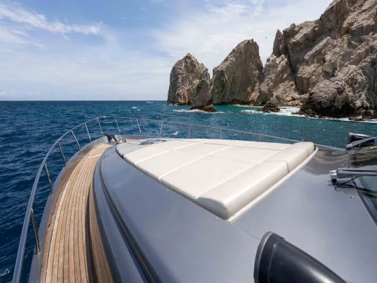 Imagen 8 del Yate Pershing 74 en Cabo San Lucas